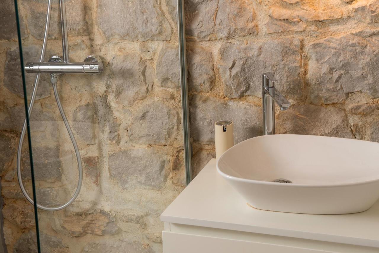 Sperone Hotel 4*