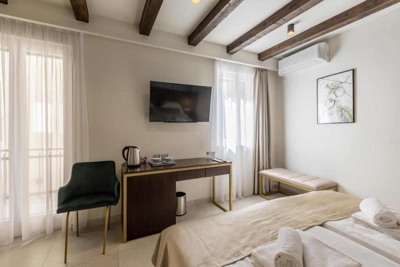 Sperone Hotel 4*